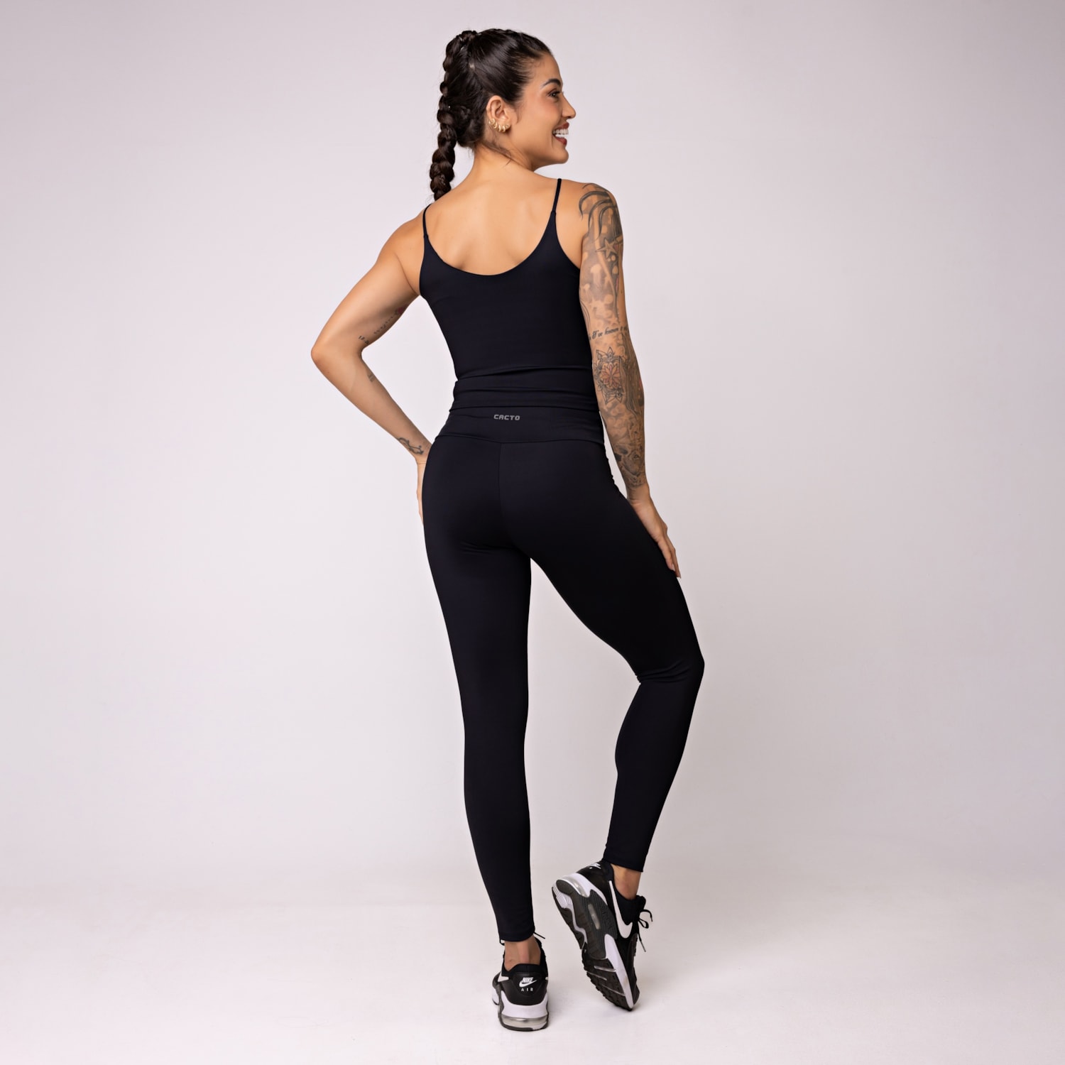 image_fdc1e499-b37e-45f6-b4af-a5b58c223eaa